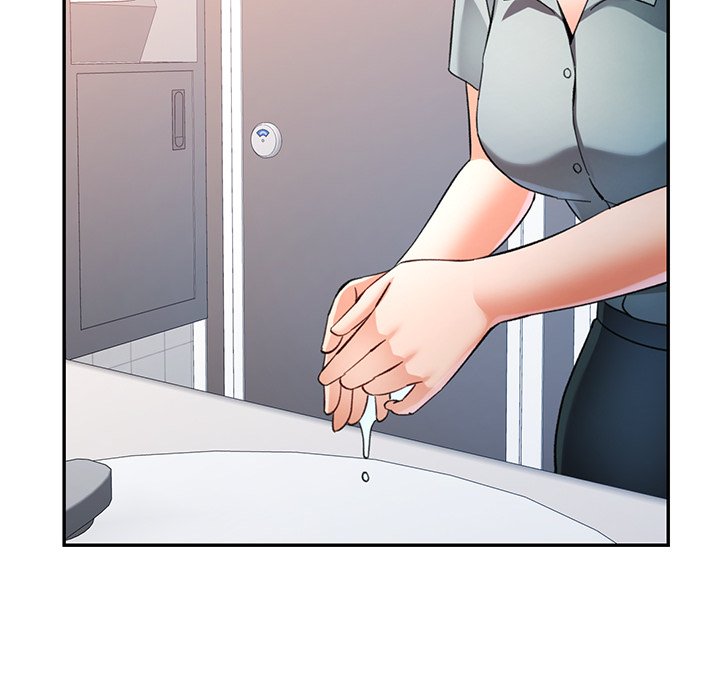 In Her Place - Chapter 82 - photo - 71