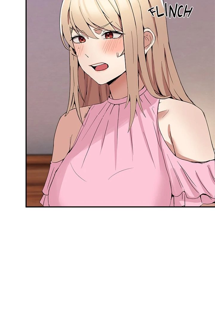 No Men Allowed - Chapter 3 - photo - 39