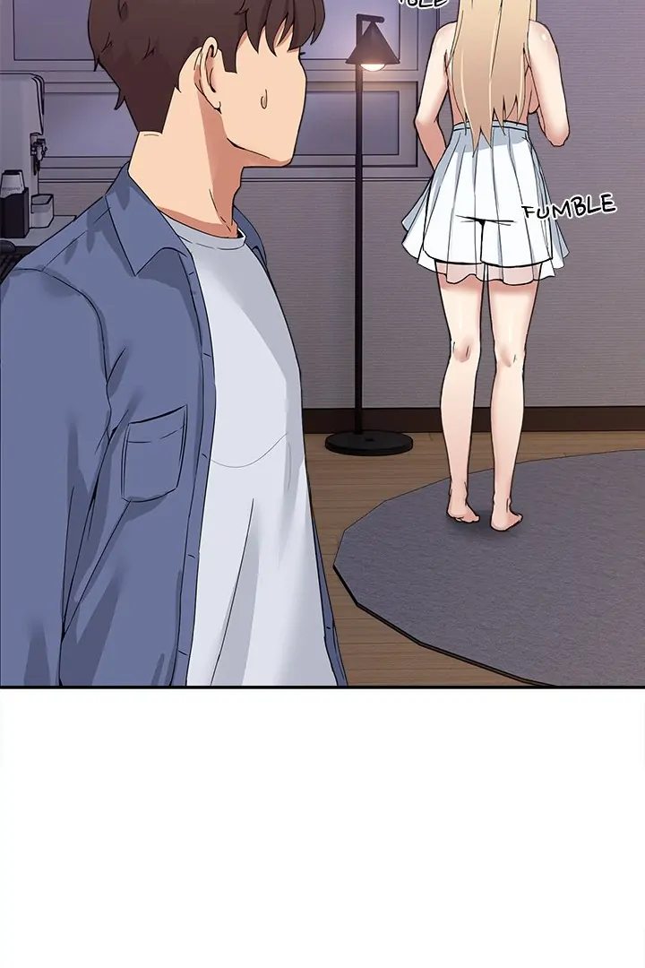 No Men Allowed - Chapter 3 - photo - 7