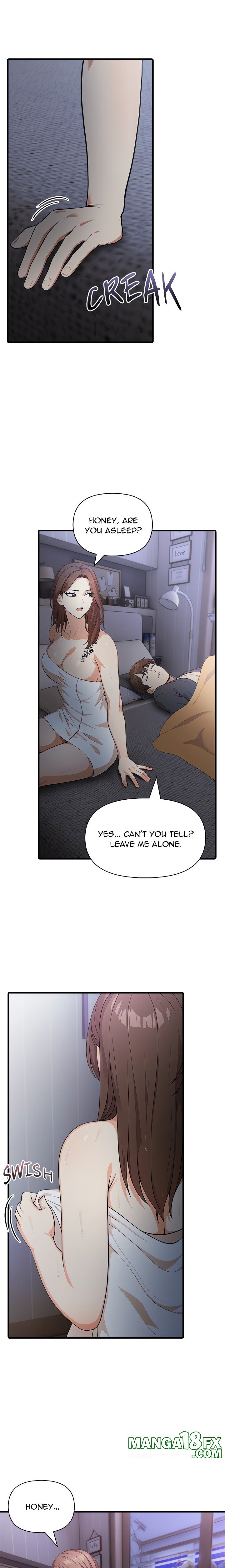 Under Her Desk - Chapter 1 - photo - 2