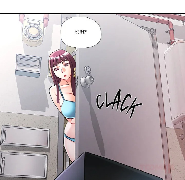 In Her Place - Chapter 97 - photo - 123