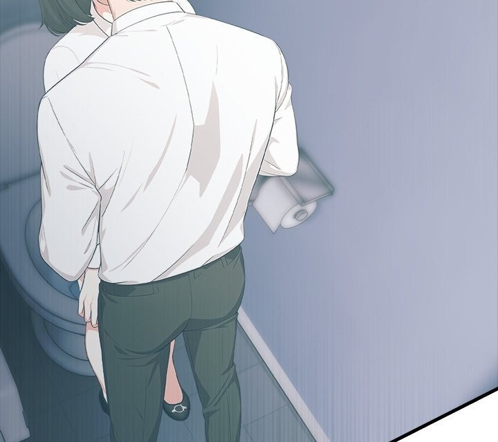 Under Her Desk - Chapter 16 - photo - 81
