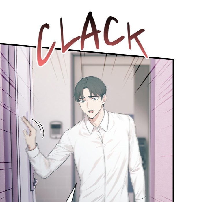 Under Her Desk - Chapter 18 - photo - 43